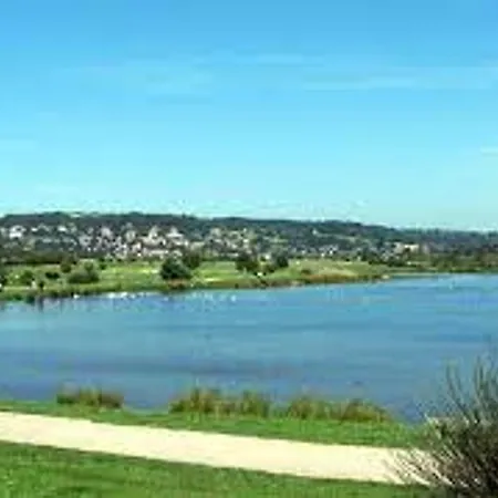 2 Pieces Avec Balcon Pres De La - Fr-1-712-74 Appartement Villers-sur-Mer