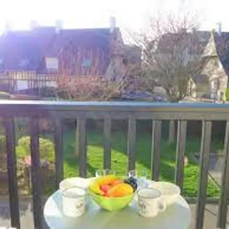 Apartment Agreable 2 Pieces Avec Balcon Pres De La - 4 Pers, Calme, Stationnement Gratuit - Fr-1-712-74 *